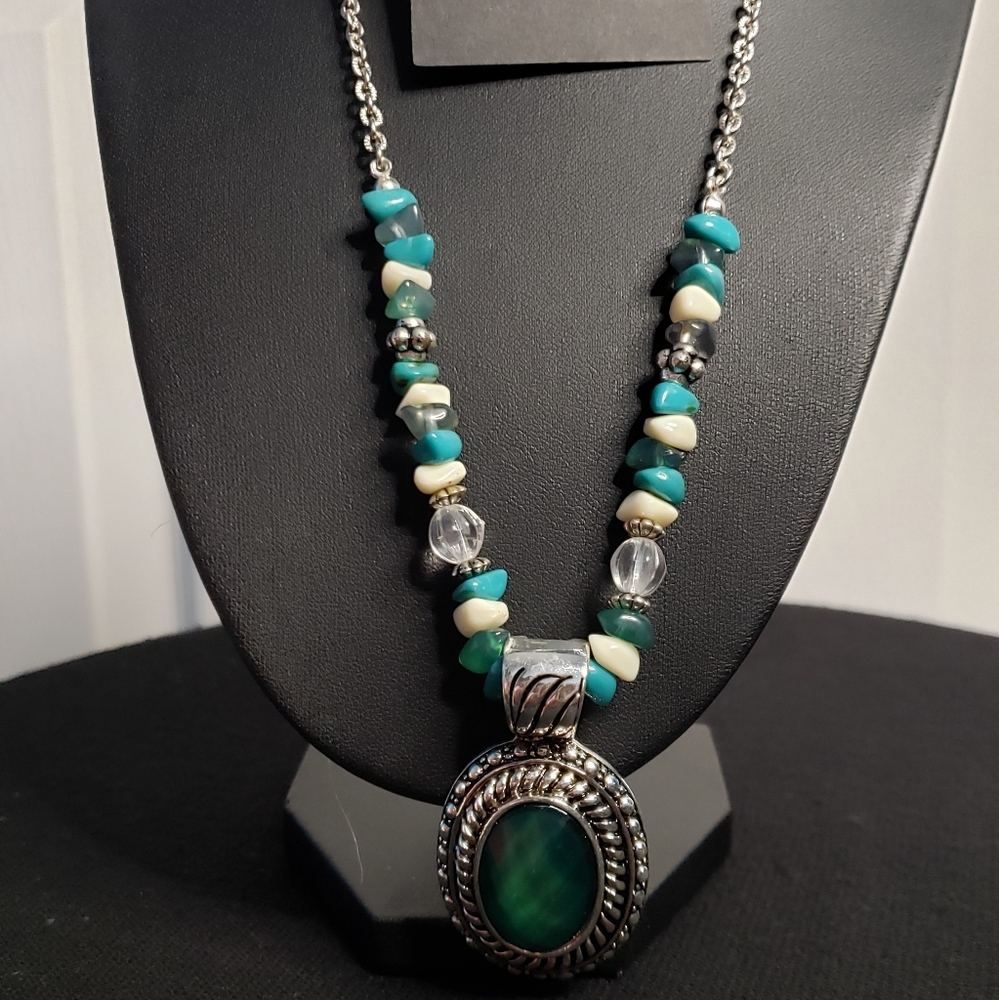 Necklace set